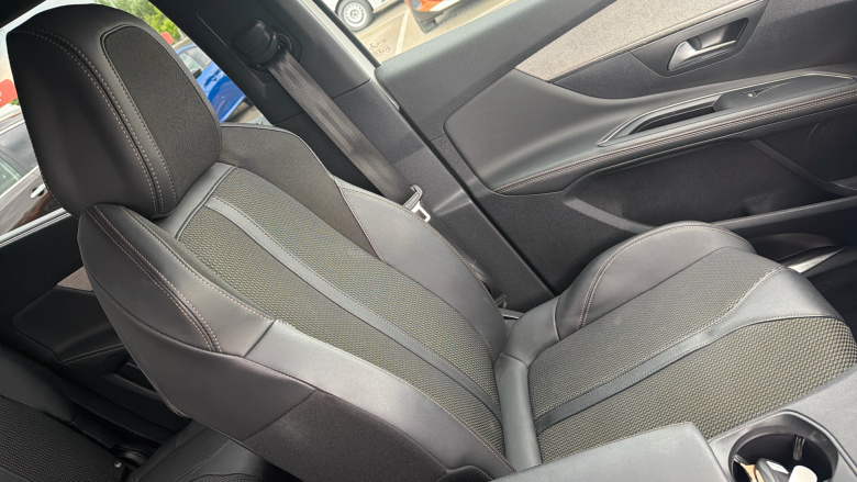 Peugeot 5008 1.2 PureTech GT 5dr EAT8 Petrol Estate